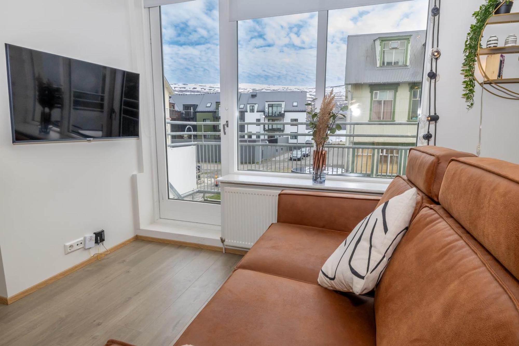 Charming Deluxe Apartment 아퀴레이리 객실 사진