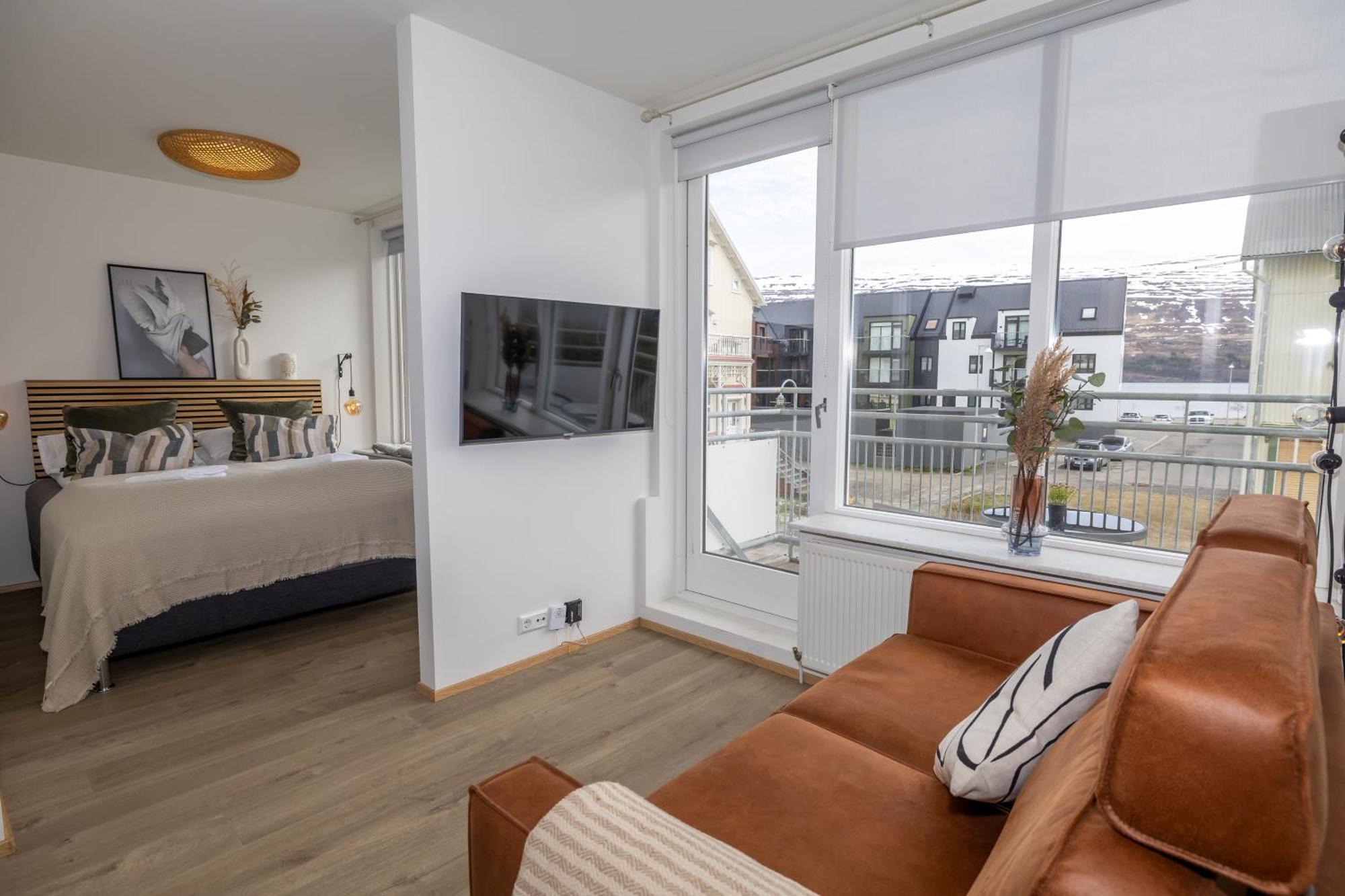 Charming Deluxe Apartment 아퀴레이리 객실 사진