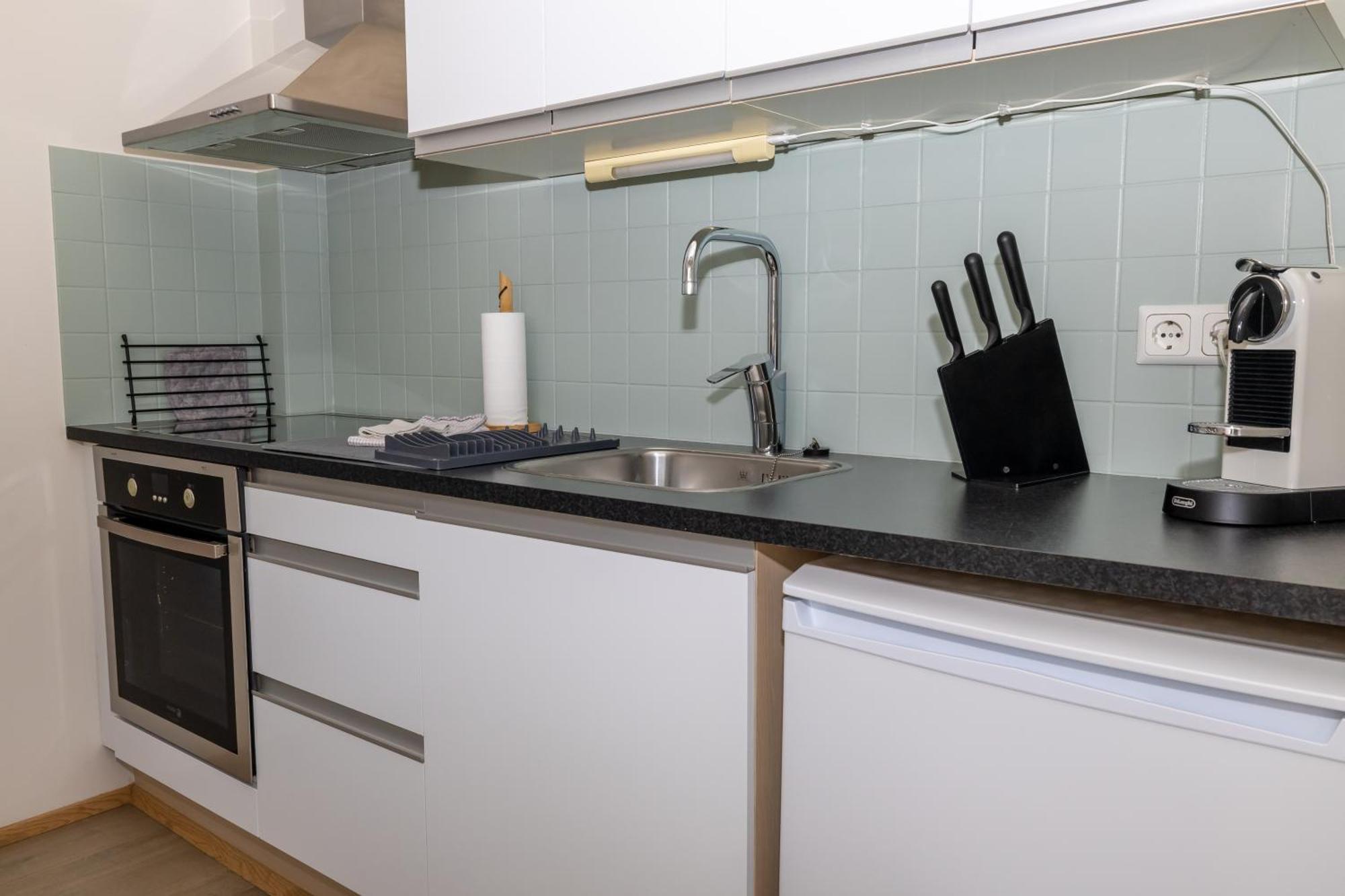 Charming Deluxe Apartment 아퀴레이리 객실 사진